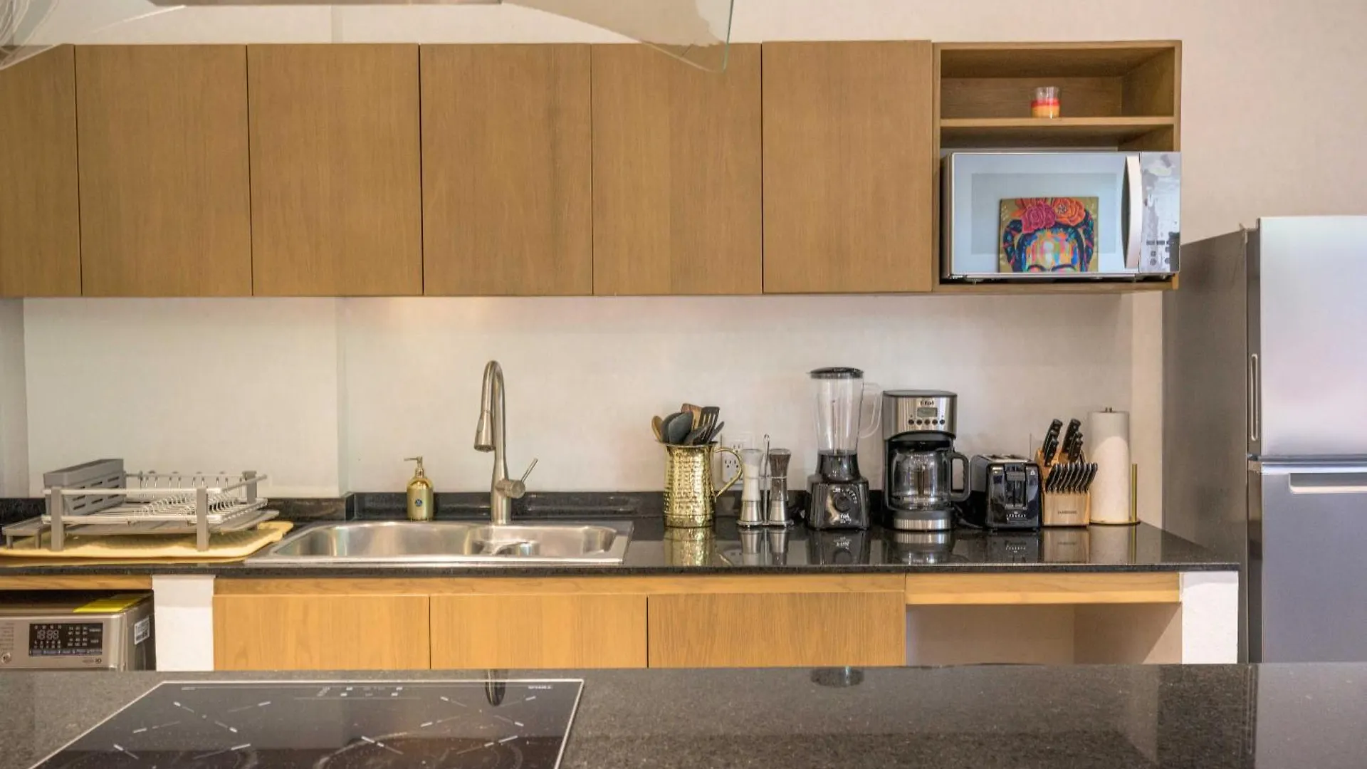 Spacious Condo 200M From Beach & 5Th Ave Playa del Carmen 0*,