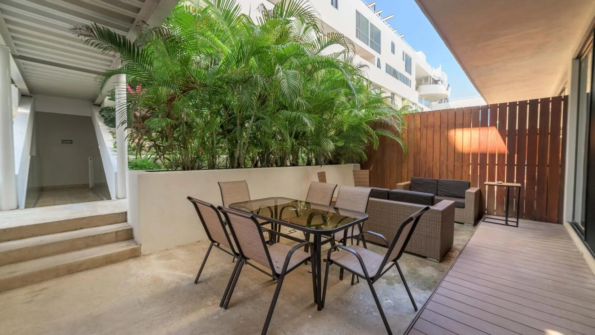 Apartment Spacious Condo 200M From Beach & 5Th Ave Playa del Carmen